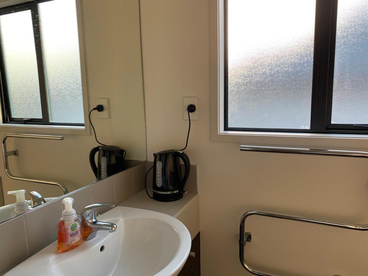 Albany Oteha Home-Bnb Оукланд Екстериор снимка